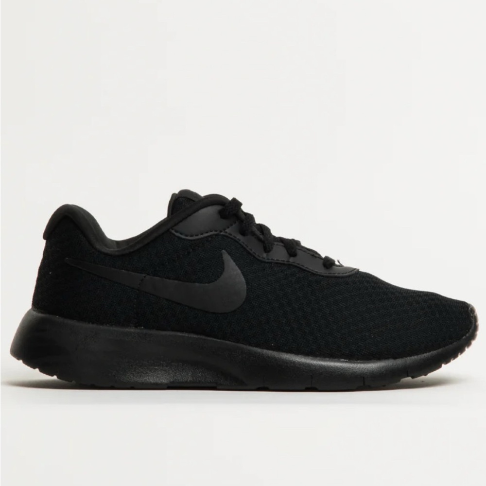 🖤 NIKE Black Lightweight Youth Running Shoe Sneakers